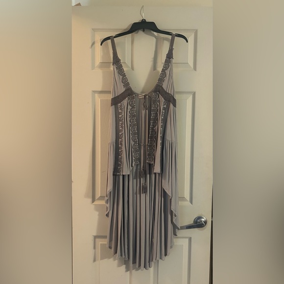 Altar’d State tank - Picture 3 of 3